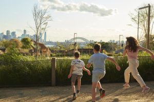 Kids running - Taronga Zoo